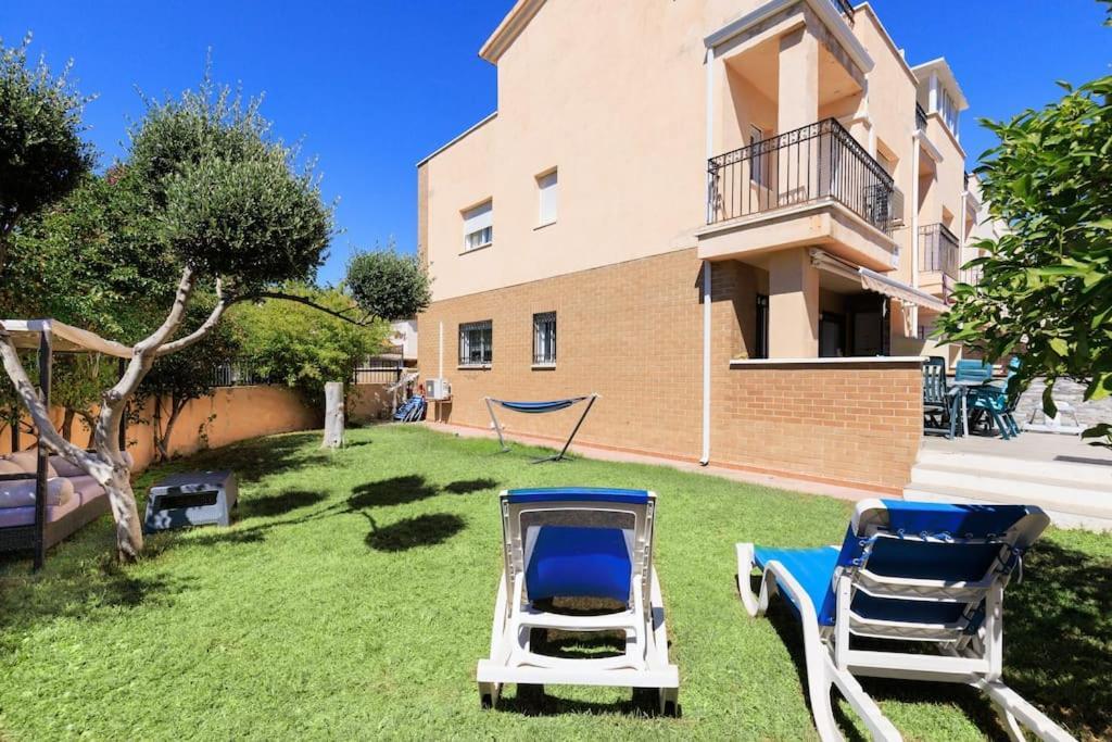 Adosado Con Jardin En Los Xalets De ซาลอว์ ภายนอก รูปภาพ
