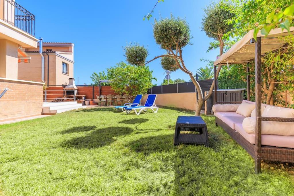 Adosado Con Jardin En Los Xalets De ซาลอว์ ภายนอก รูปภาพ